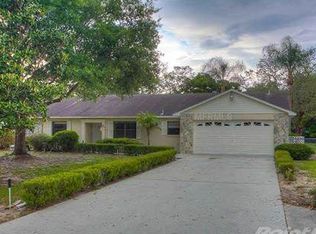 1907 Bryan Rd, Brandon, FL 33511