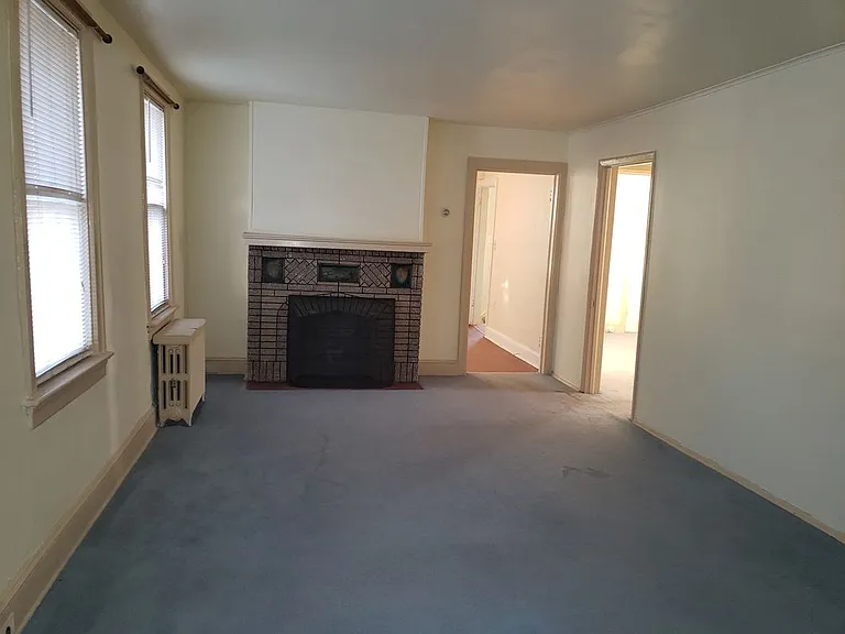 23 Vincent Ave — Photo 6