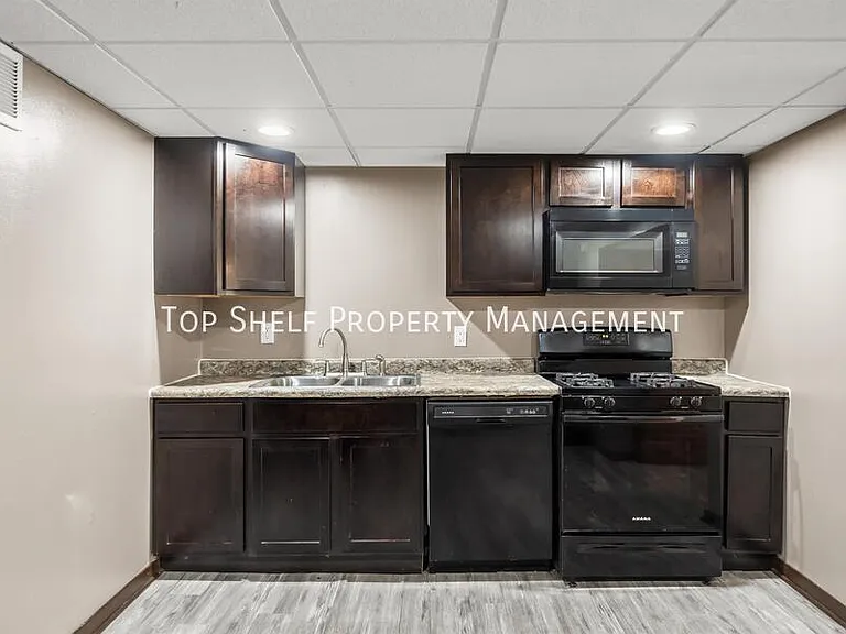 2401 High St #1 — Photo 15