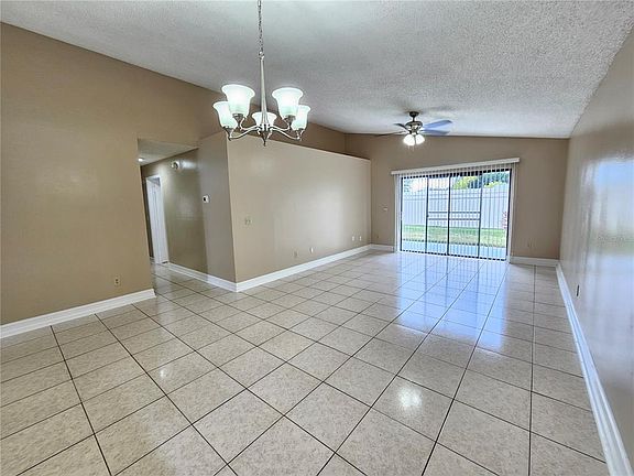 5th image of 1024 Whalebone Bay Dr