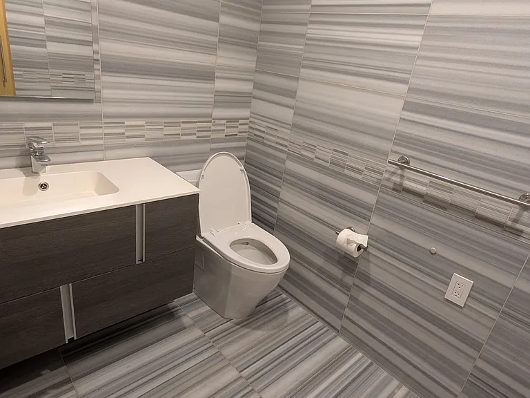 143 Bay 31st St #1 — Photo 17