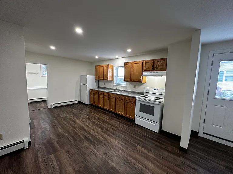 129 2nd St #1N — Photo 12