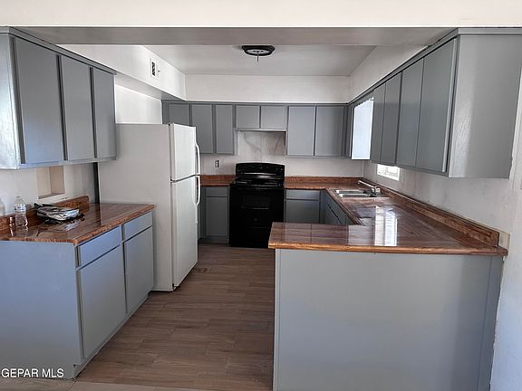 4th image of 5108 Glacier Peak Dr