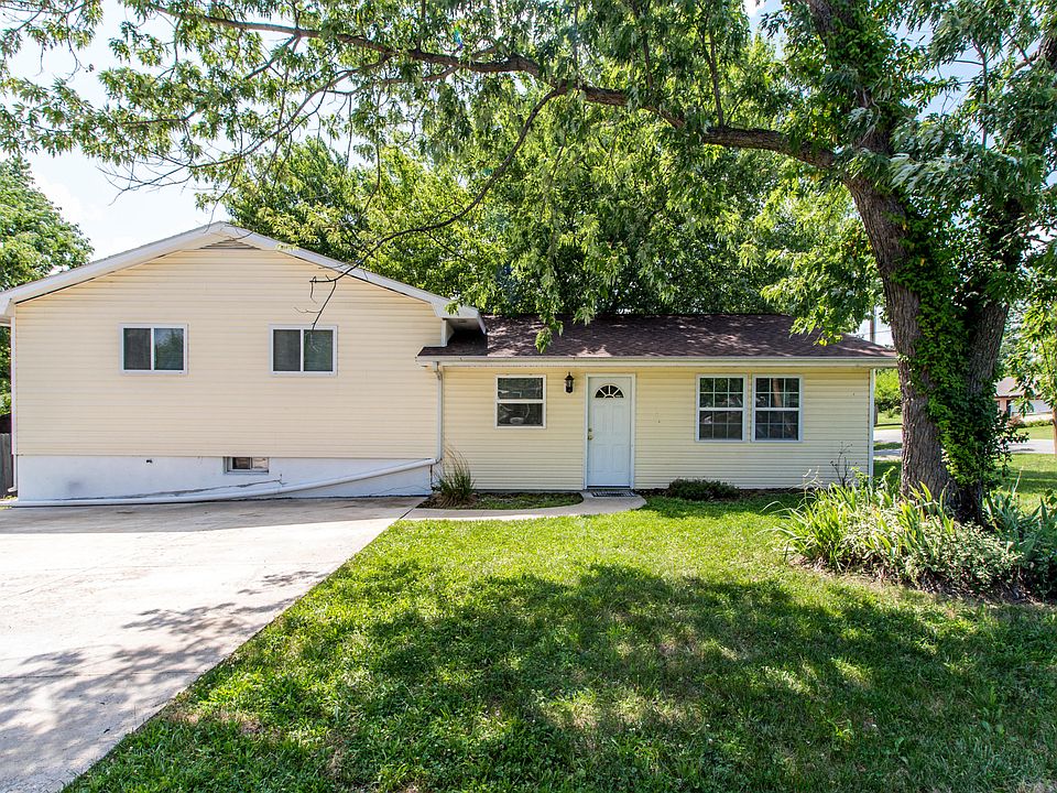 1st image of 2109 Meadowvale Ct