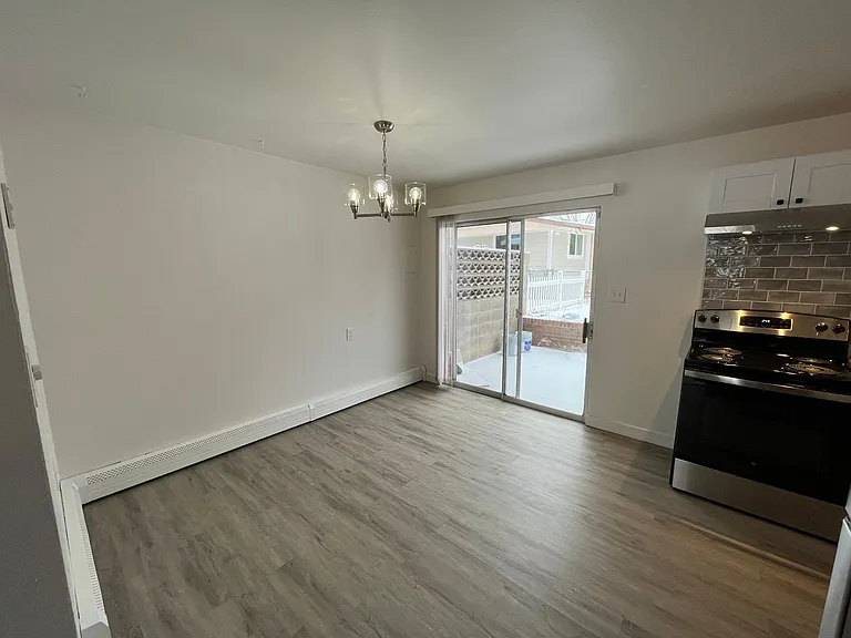 3520 Sheridan Ave — Photo 18