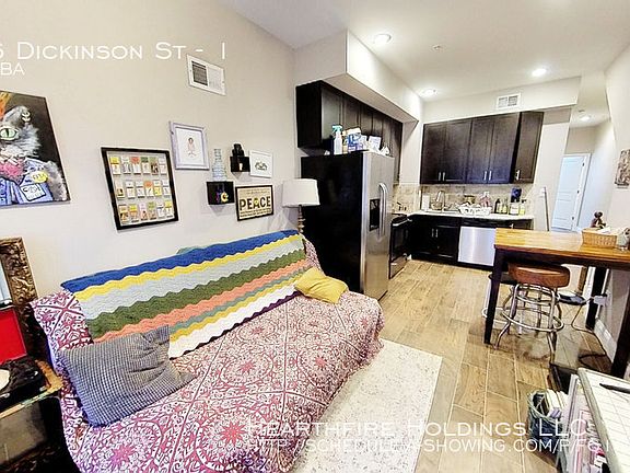 2nd image of 2226 Dickinson St #1