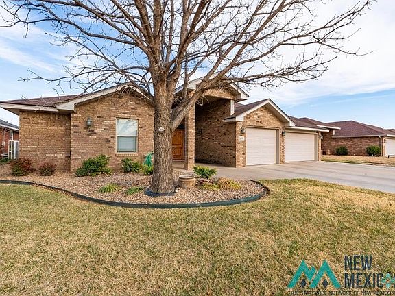 4th image of 2609 Northglen Dr