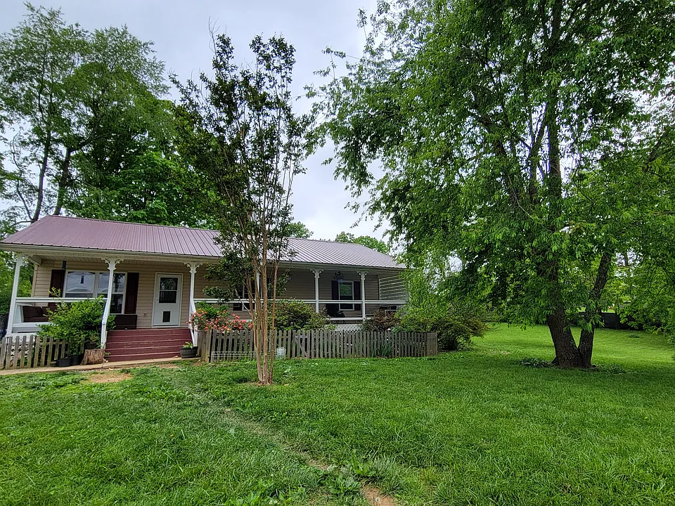 10 Haven Crest Ln