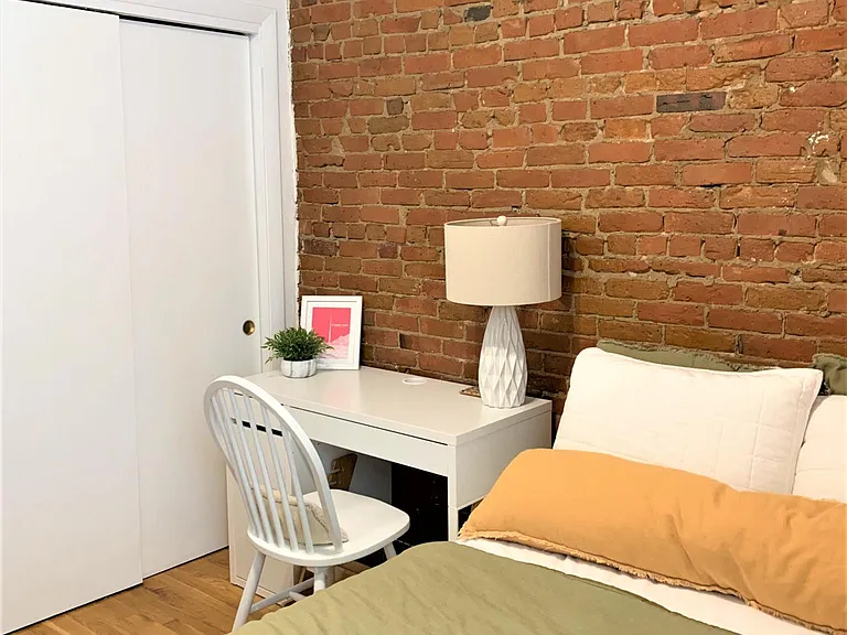 154 F St #1 — Photo 15
