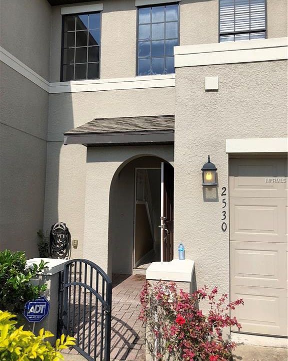 1st image of 2530 Seven Oaks Dr