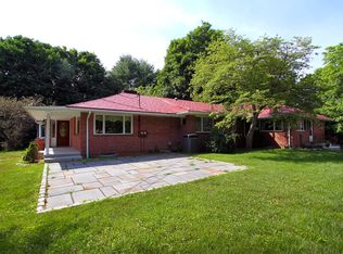 262 S Britain Rd, Southbury, CT 06488