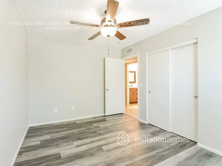 4976 W Charleston Ave — Photo 11