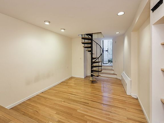 5th image of 334 W 89th St