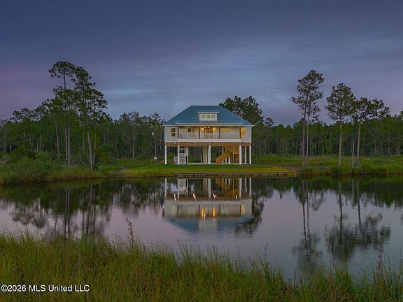 2nd image of 13075 Enciente Point Dr
