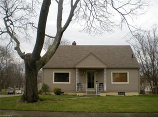 618 Crestview Ave, Akron, OH 44320