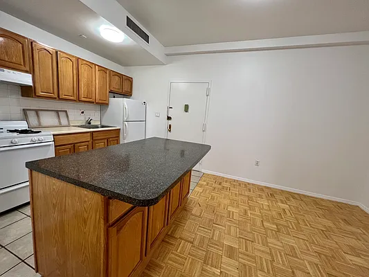 Rented by Compass | media 2