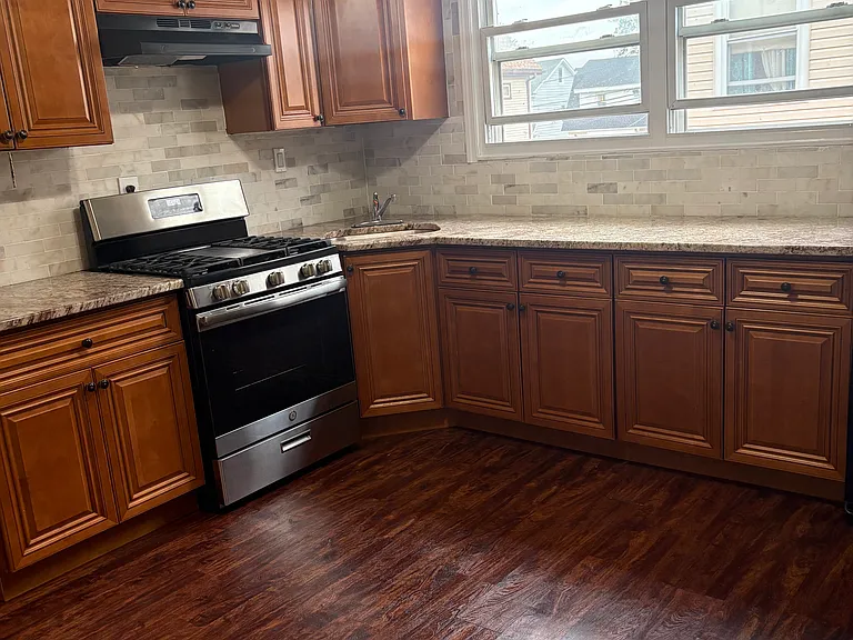 529 21st Ave #3 — Photo 13