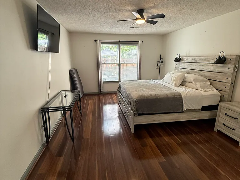 10400 Ravenbrook Ln — Photo 15