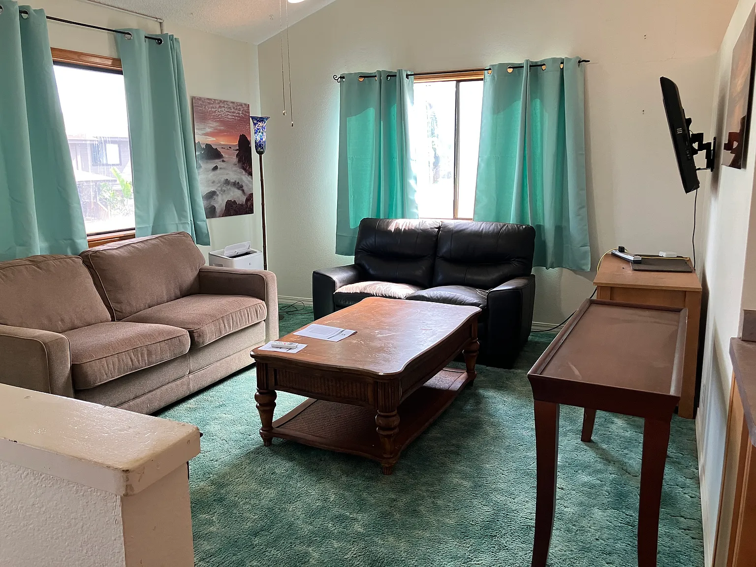3 bed, 1000 sqft, $4,000 — Photo 3