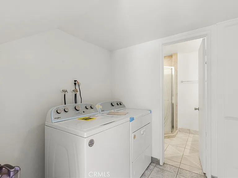 1693 S Heritage Cir — Photo 14