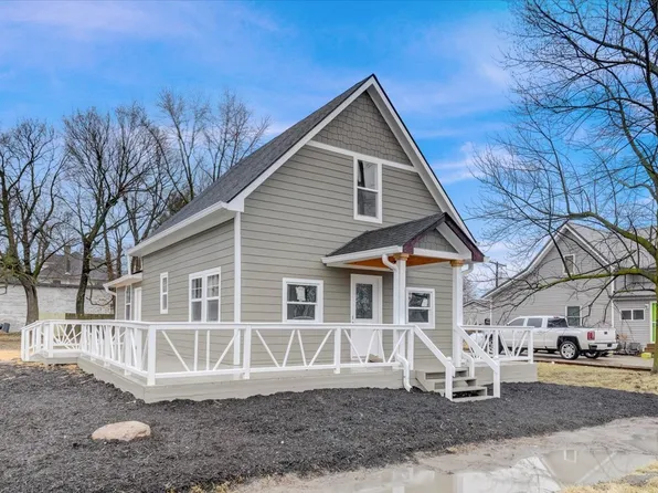 207 E Jefferson St, Kirklin, IN 46050