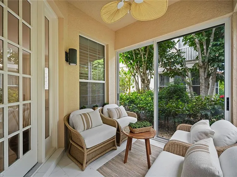 261 Colonade Cir #2701 — Photo 2