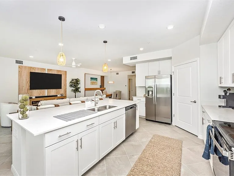 12640 Radiance Ct #101 — Photo 9