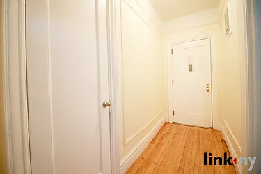 Rented by Link NY Realty