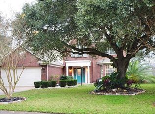 204 Plum Cir, Lake Jackson, TX 77566