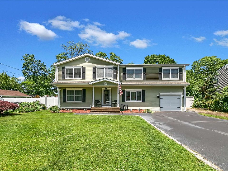 1st image of 9 Blossom Ave