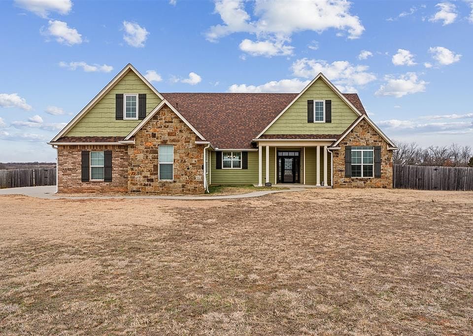 1st image of 11798 Carefree Ln