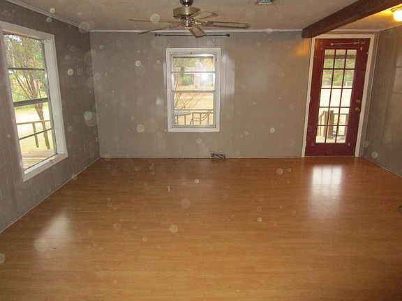4th image of 520 Columbia Road 409