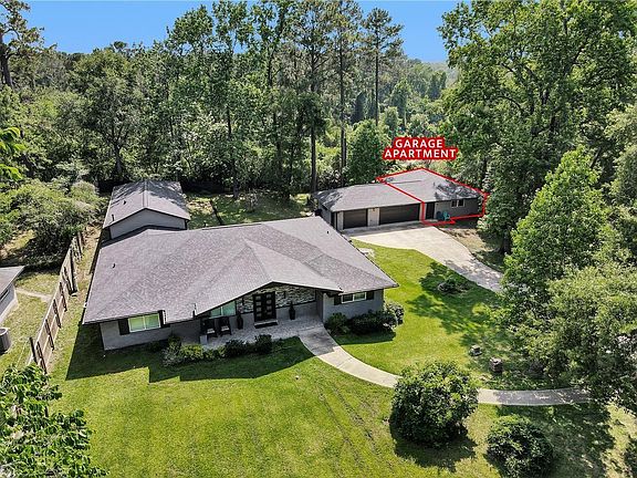 2nd image of 1302 Spring Creek Dr