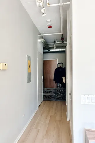 212 E Cullerton St #410 — Photo 4