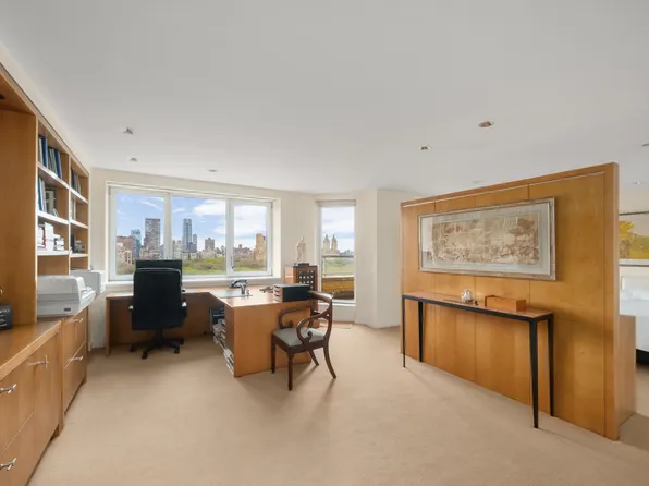 860 Fifth Avenue image 16 of 18