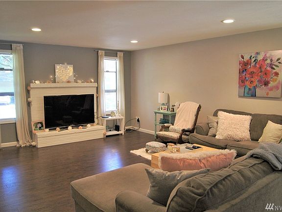 4th image of 7515 145th Street Ct E
