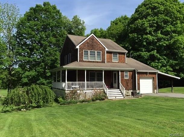 2nd image of 109 Harmony Rd