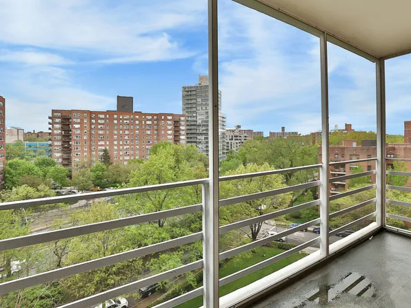 3530 Henry Hudson Parkway 9G image 1 of 32