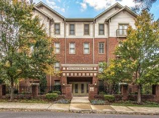 3102 W End Cir APT 303, Nashville, TN 37203