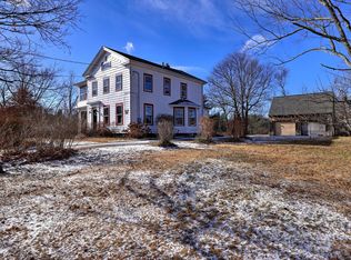 575 Wintergreen Ave, Hamden, CT 06514