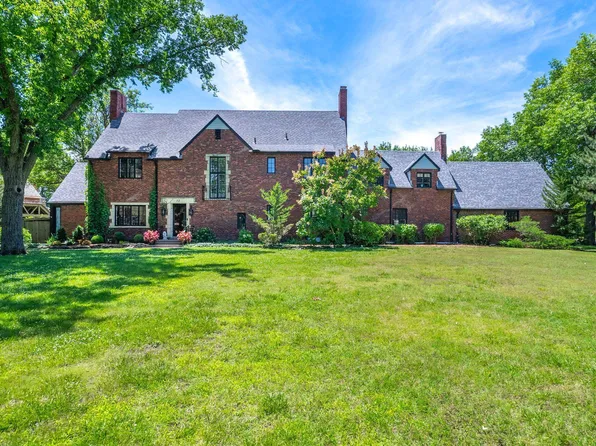 31 N Mission Rd, Wichita, KS 67206