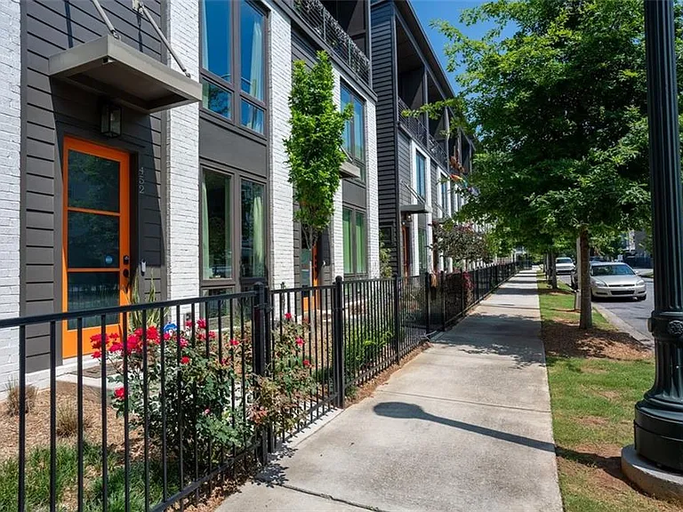 452 Latta St NE #27 — Photo 2