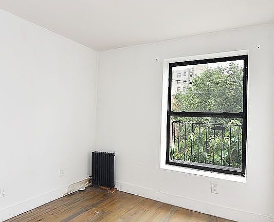 4th image of 504 W 159th St #6F