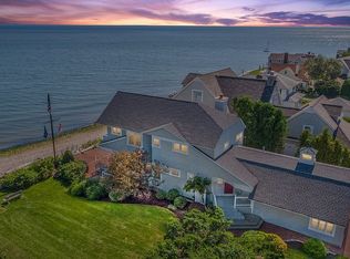 18 Sea Ln, Old Saybrook, CT 06475