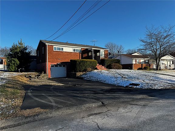 5th image of 521 New Market Dr