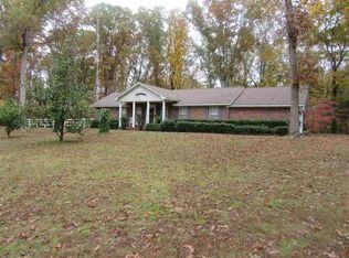 308 Hickory St, Adamsville, TN 38310