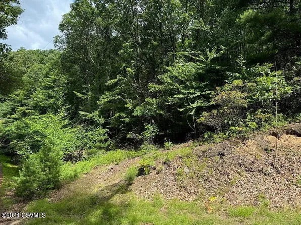 Hickory Ln, Shickshinny, PA 18655