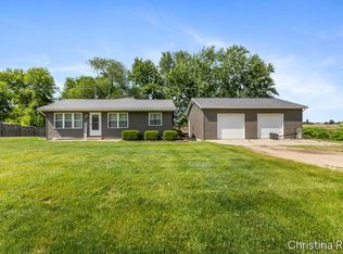 5810 W Sidney Rd, Sidney, MI 48885
