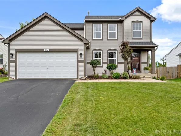 734 Graham Rd, North Aurora, IL 60542
