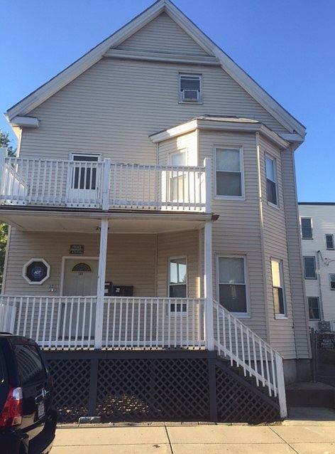 2nd image of 589 Park St